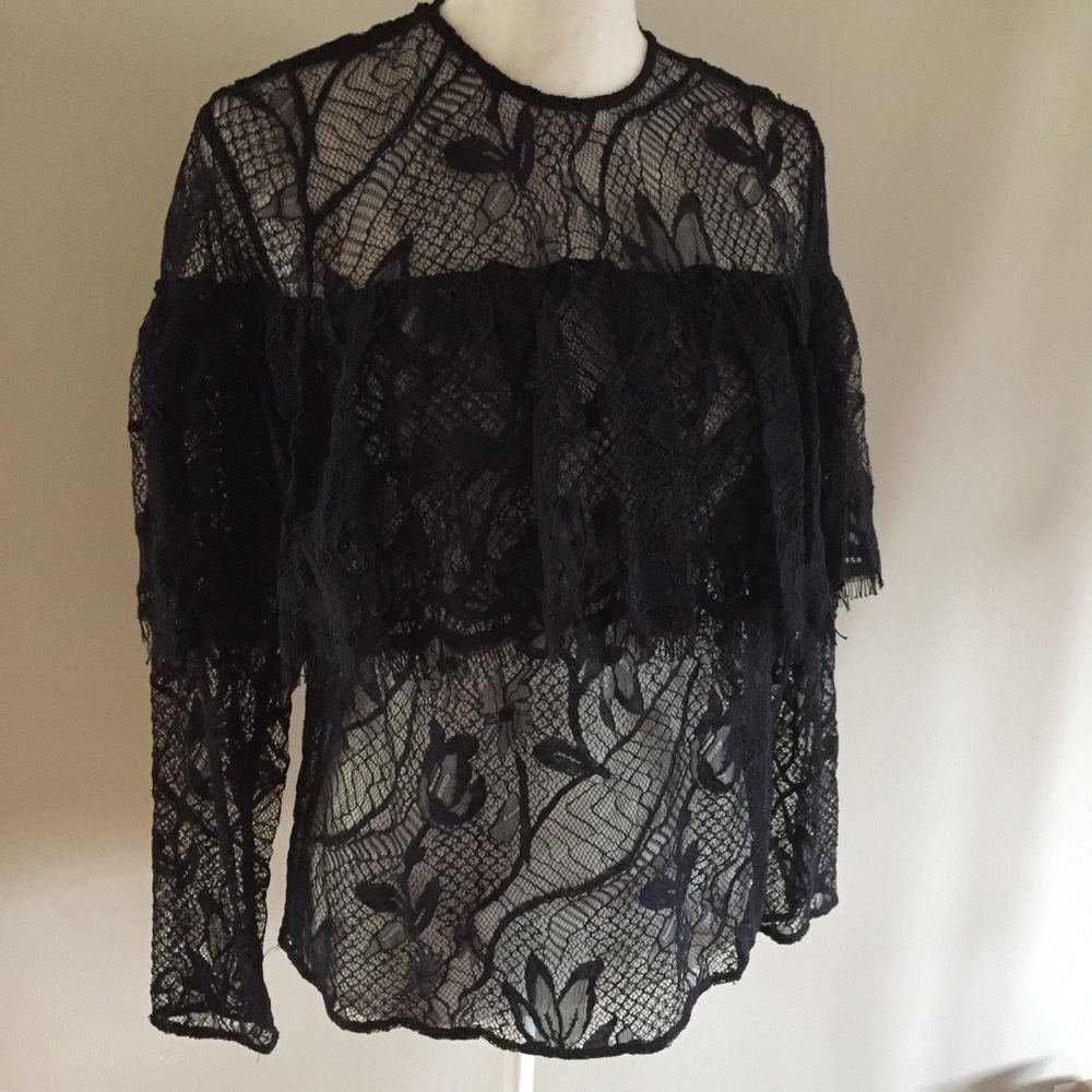 NWT Who What Wear lace long sleeve top